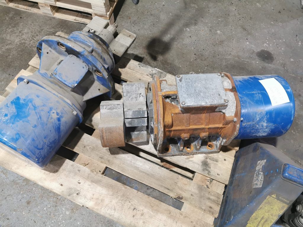 Vibrator motor repair